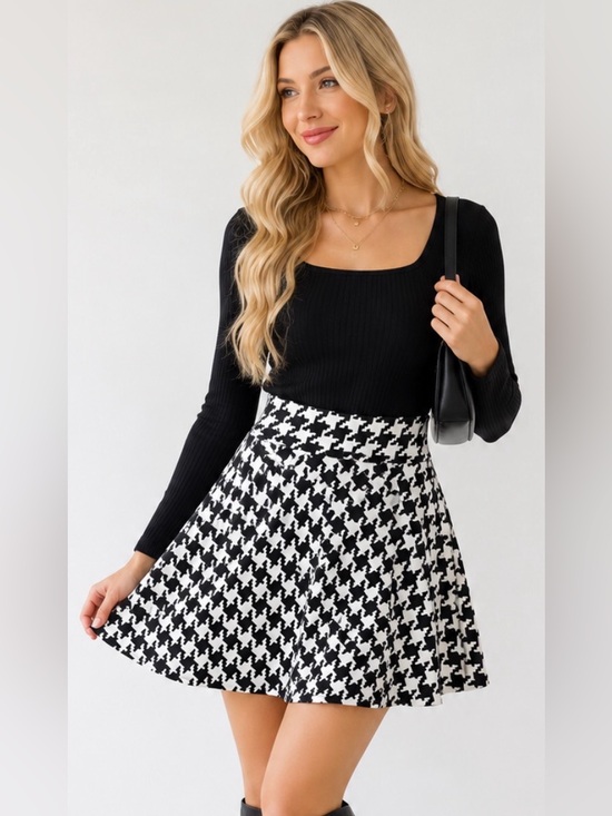 Ultra Teeze Dresses & Skirts - Ultra Teese Houndstooth Skater Skirt